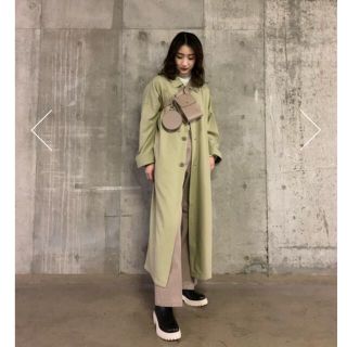 マウジー(moussy)のmoussy ロングコート　ライトグリーン　カーキ(ロングコート)