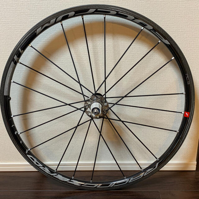 フルクラム レーシング ゼロ カーボン AC3 シマノフリー 未使用新品 スポーツ/アウトドアの自転車(パーツ)の商品写真
