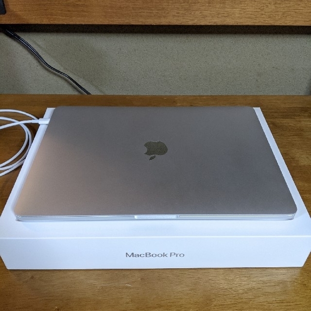 Mac (Apple)(マック)のMacBook Pro 13㌅ M1 メモリ16GB Applecare+ スマホ/家電/カメラのPC/タブレット(ノートPC)の商品写真