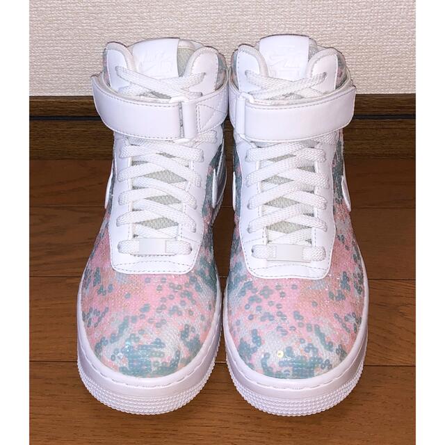 NIKE(ナイキ)の限定 美品 NIKE WMNS AF1 UPSTEP HI LX 24cm 白 レディースの靴/シューズ(スニーカー)の商品写真