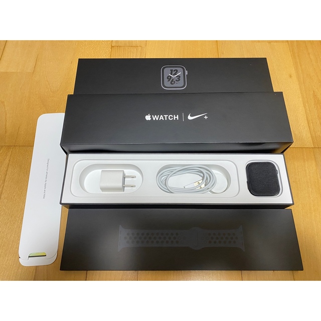 Apple Watch(アップルウォッチ)のバンド新品　Apple Watch Nike+ Series 4  44mm メンズの時計(腕時計(デジタル))の商品写真