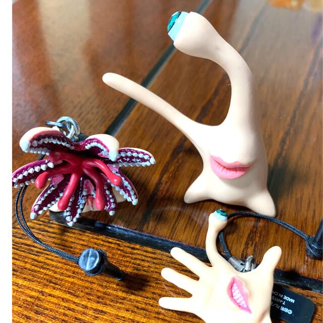 msrN様専用 寄生獣 ミギー ストラップ&フィギュアの通販 by ドラ msrN様専用 寄生獣 ミギー ストラップ&フィギュアの通販 by ドラ