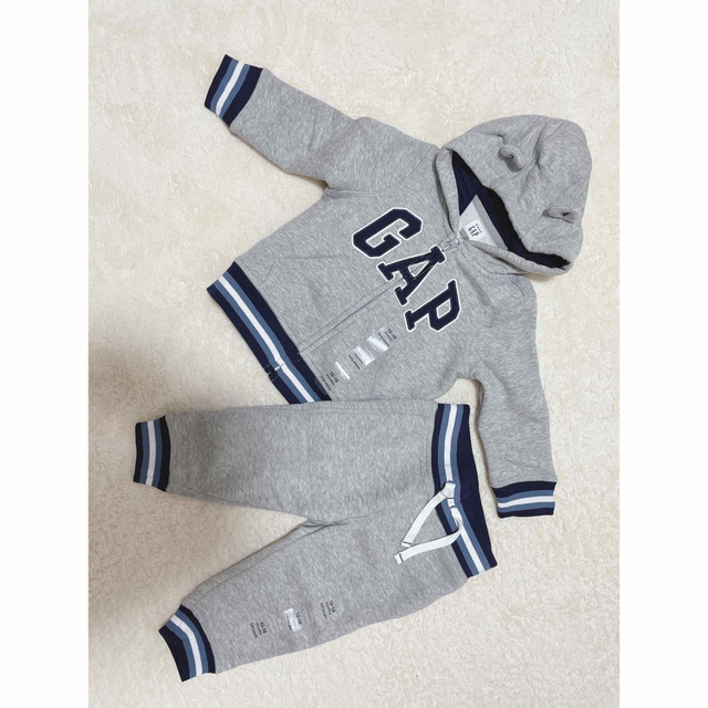 babyGAP(ベビーギャップ)の【新品】babyGAP パーカー・ジョガーパンツ キッズ/ベビー/マタニティのベビー服(~85cm)(パンツ)の商品写真