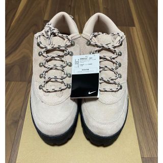 ナイキ(NIKE)の新品未使用 NIKE WMNS LAHAR LOW "FOSSIL STONE"(スニーカー)