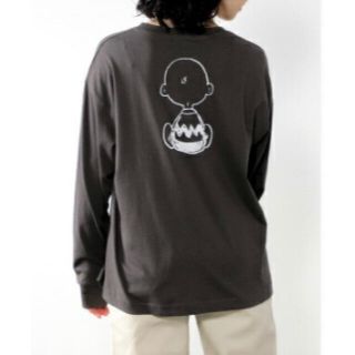 ピーナッツ(PEANUTS)のPEANUTS スヌーピー  ロンT トップス　レディース　長袖　グレー　秋　冬(Tシャツ(長袖/七分))