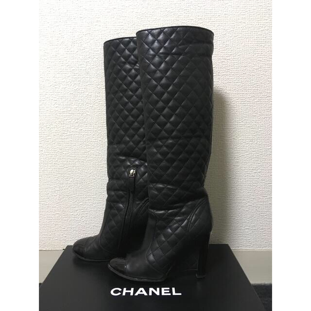 CHANEL マトラッセ ロング ブーツ 35 シャネル CC金具 ラムスキン靴/シューズ