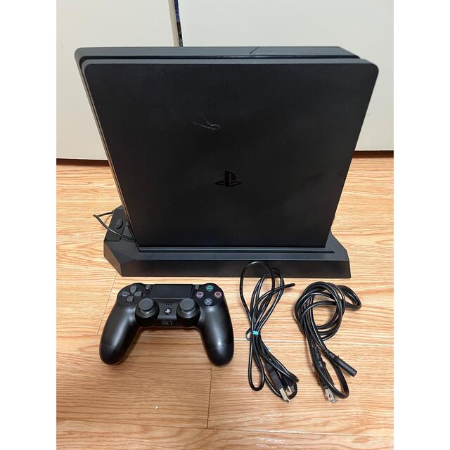 PlayStation4(プレイステーション4)のなん様専用　PlayStation4 500GB CUH-2000A エンタメ/ホビーのゲームソフト/ゲーム機本体(家庭用ゲーム機本体)の商品写真