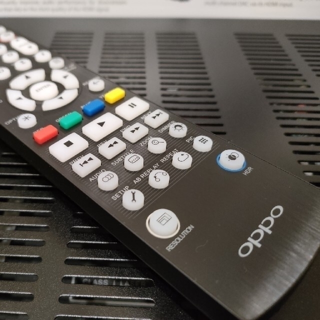 OPPO(オッポ)の中古美品　OPPO Blu-rayディスクプレーヤー UDP-205JP スマホ/家電/カメラのテレビ/映像機器(ブルーレイプレイヤー)の商品写真