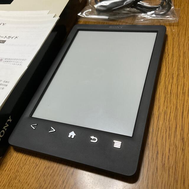 SONY(ソニー)のSONY Reader PRS-T3S 電子書籍リーダー　美品　黒 スマホ/家電/カメラのPC/タブレット(電子ブックリーダー)の商品写真