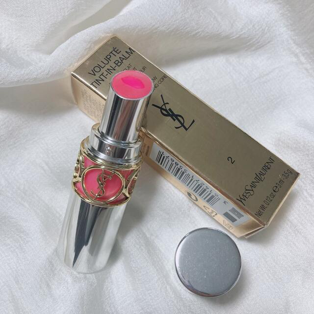 Yves Saint Laurent Beaute(イヴサンローランボーテ)の⭐︎新品　イヴ・サンローラン ヴォリュプテ　ティントバーム　02 コスメ/美容のベースメイク/化粧品(口紅)の商品写真