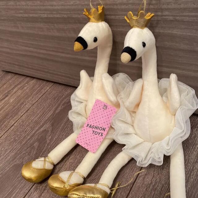 ジェリーキャット　スワン　白鳥　バレエダンサー　バレリーナ エンタメ/ホビーのおもちゃ/ぬいぐるみ(ぬいぐるみ)の商品写真