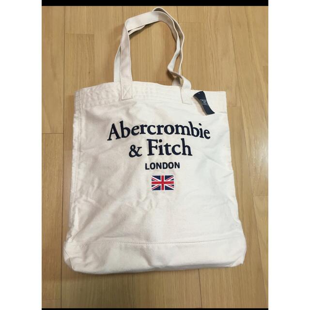 Abercrombie&Fitch(アバクロンビーアンドフィッチ)のロンドン限定！アバクロ　トートバッグ① メンズのバッグ(トートバッグ)の商品写真