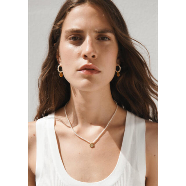 ZARA(ザラ)のZARA ザラ　イニシャル　ネックレス　パール　アルファベット　Y レディースのアクセサリー(ネックレス)の商品写真