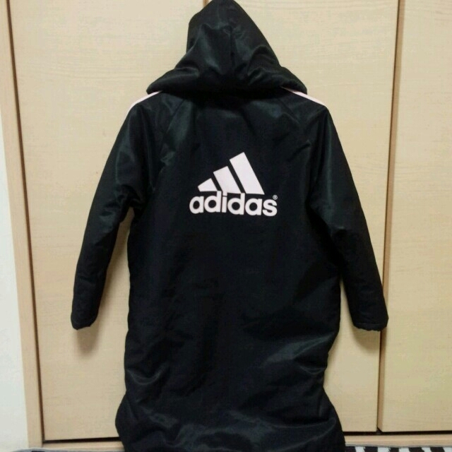 adidas(アディダス)のadidas☆kidsﾛﾝｸﾞｺｰﾄ キッズ/ベビー/マタニティのキッズ服女の子用(90cm~)(ジャケット/上着)の商品写真