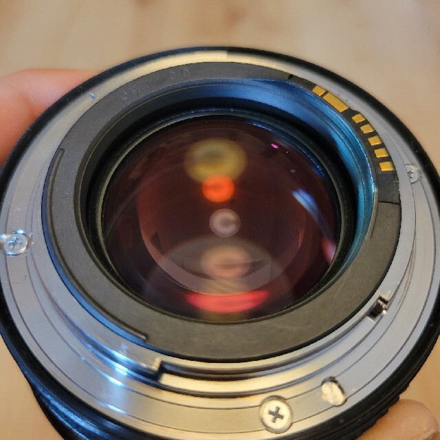～12/19日まで特別価格‼️EF 24mm F1.4L II USM スマホ/家電/カメラのカメラ(レンズ(単焦点))の商品写真
