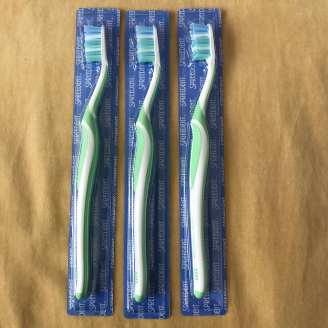 Amway(アムウェイ)のアムウェイ　歯ブラシ　3本 コスメ/美容のオーラルケア(歯ブラシ/デンタルフロス)の商品写真