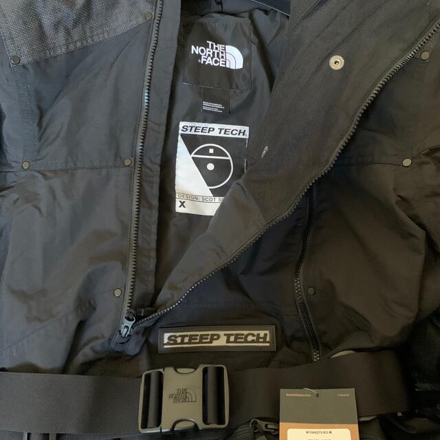 THE NORTH FACE(ザノースフェイス)の新品　ノースフェイス　steep tech スティープテック　ブラック　 メンズのジャケット/アウター(ミリタリージャケット)の商品写真