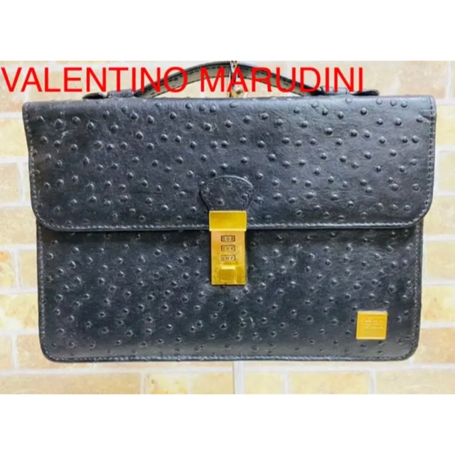 VALENTINO MARUDINI  ビジネスバッグ　クラッチバッグ