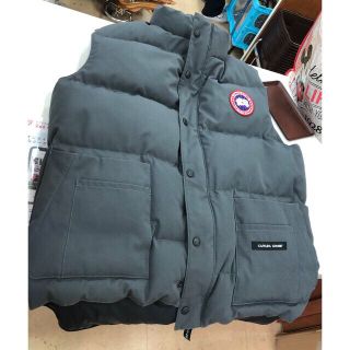 カナダグース(CANADA GOOSE)のゆり姫1978様専用　カナダグース FREESTYLE VEST   S サイズ(ダウンベスト)