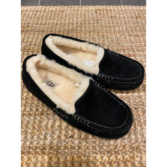 美品UGG アンスレー 22cm