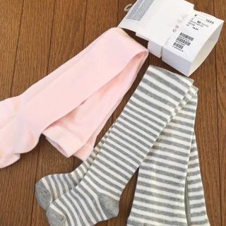 エイチアンドエム(H&M)の新品未使用　H&M タイツ　90 二足セット(靴下/タイツ)