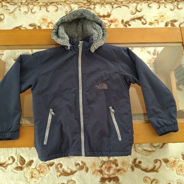 THE NORTH FACE(ザノースフェイス)の42779様専用 キッズ/ベビー/マタニティのキッズ服男の子用(90cm~)(ジャケット/上着)の商品写真