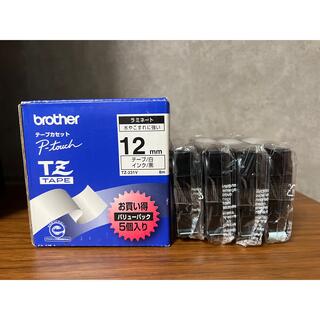 ブラザー(brother)のbrother ピータッチ　12mm 白テープ／黒インク　ラミネート　4個セット(OA機器)
