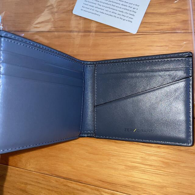 新品   コールハーン  ゼログランド レザー  二つ折り財布  財布