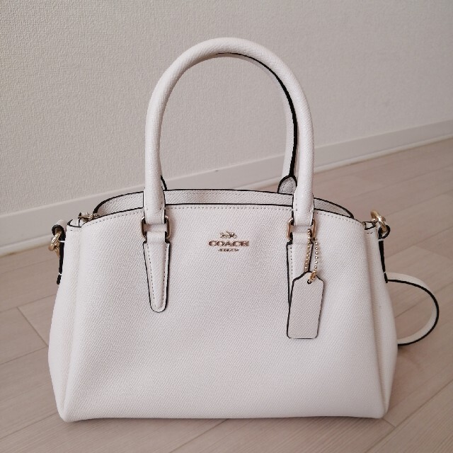 【kate spade NEW YORK 】2WAY ショルダーバッグ 白ご検討頂けると幸いです