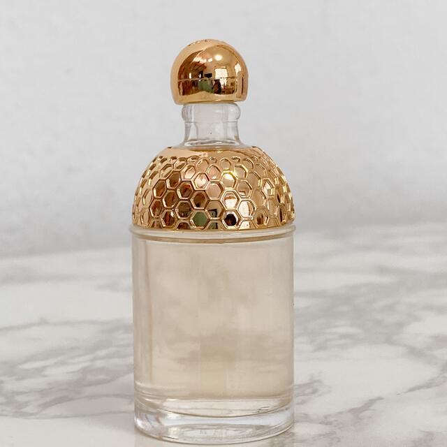 GUERLAIN(ゲラン)の廃盤　ゲラン　アクアアレゴリア　ジャスミノア　JASMINORA 7.5ml コスメ/美容の香水(香水(女性用))の商品写真