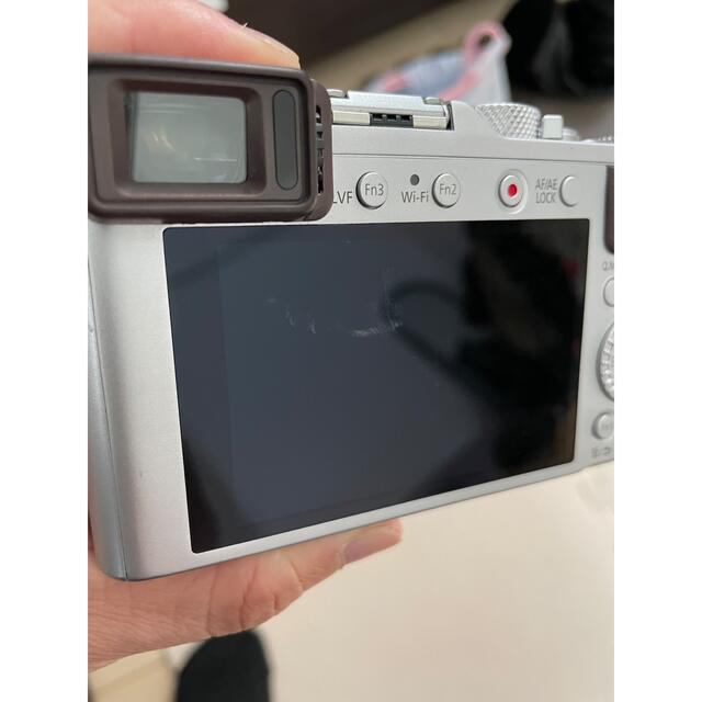 Panasonic(パナソニック)のPanasonic LUMIX LX DMC-LX100-S スマホ/家電/カメラのカメラ(コンパクトデジタルカメラ)の商品写真