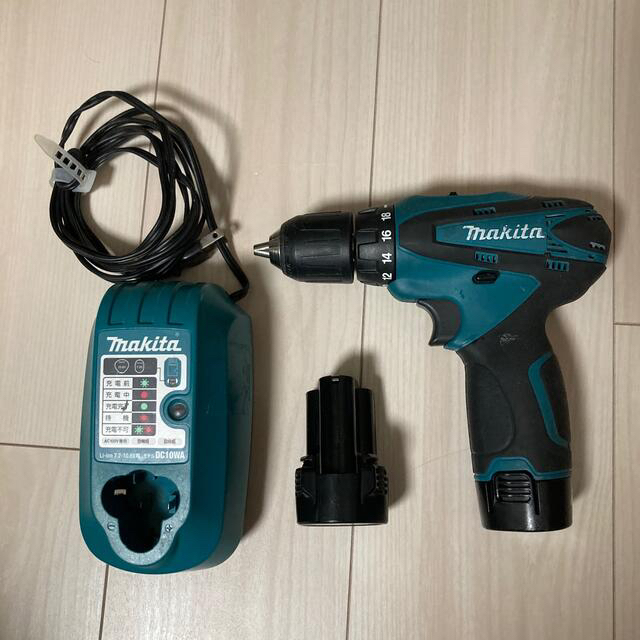 Makita(マキタ)のyukochan様専用　マキタ　ドライバドリル　DF330D スポーツ/アウトドアの自転車(工具/メンテナンス)の商品写真