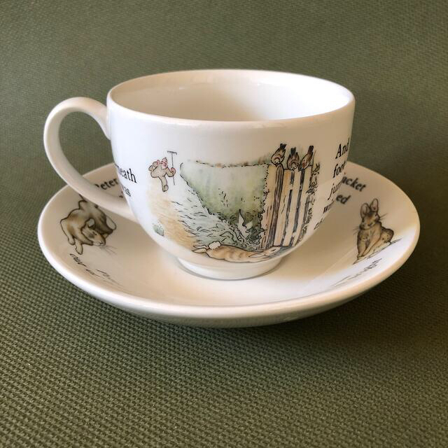 新品 ピーターラビット WEDGWOOD ウェッジウッド カップ ソーサー 皿