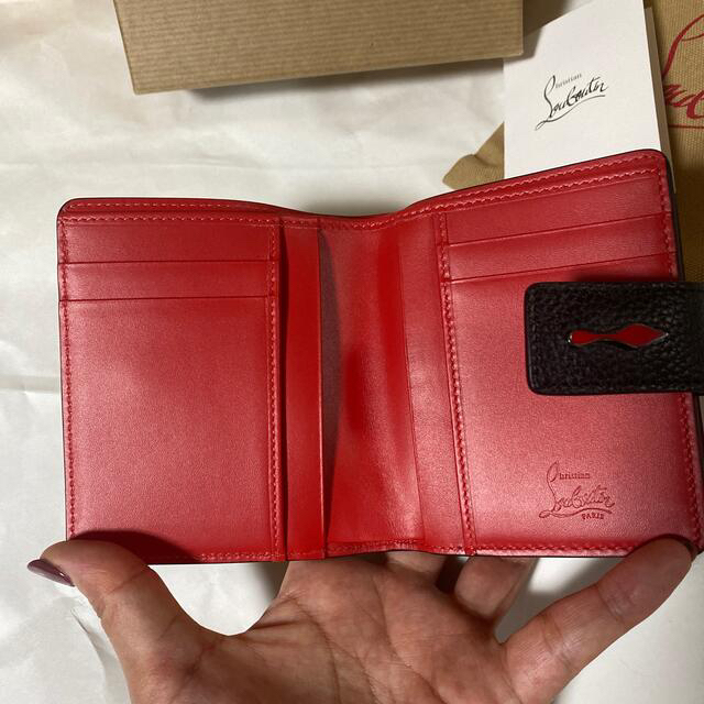 SUIさま専用♥️新品ルブタン♡二つ折り財布 3