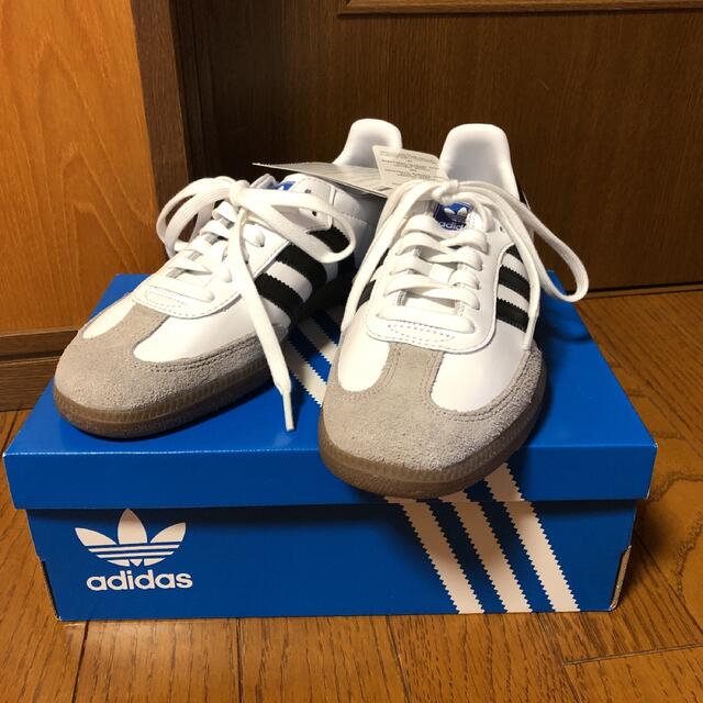 adidas - アディダス サンバ ホワイト ブラックガムの通販 by うさこ