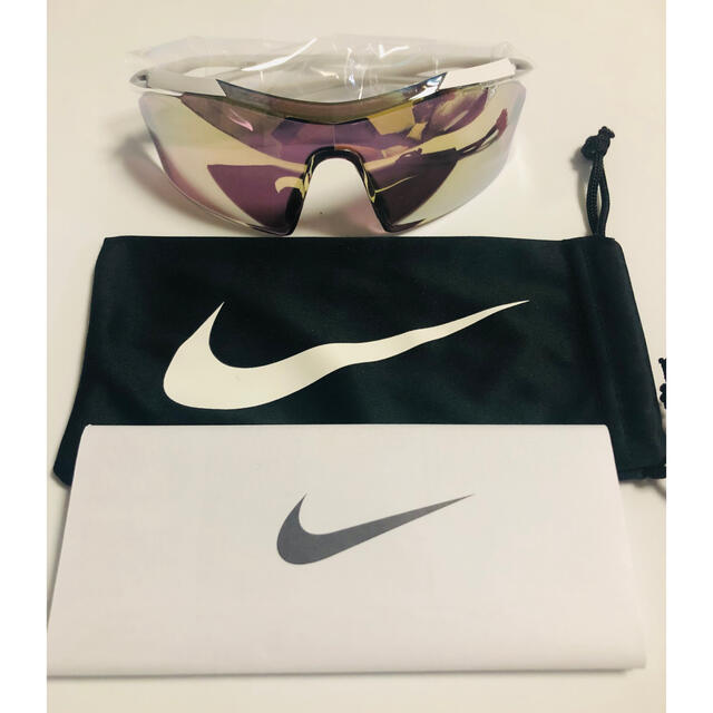 NIKE(ナイキ)のNIKE ナイキ ヴェイパーウィング エリート サングラス 新品 メンズのファッション小物(サングラス/メガネ)の商品写真