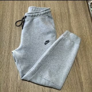 ナイキ(NIKE)のナイキ　NIKE　テックフリースパンツ　黒タグ　美品　(その他)