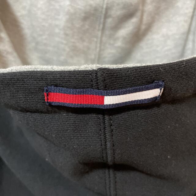 TOMMY HILFIGER(トミーヒルフィガー)のトミージーンズパーカー　新品 メンズのトップス(パーカー)の商品写真