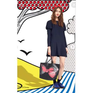 レッドヴァレンティノ(RED VALENTINO)のRed Valentino フリル ワンピース(ひざ丈ワンピース)