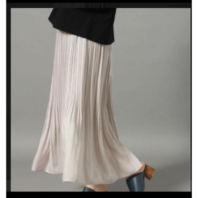 LOWRYS FARM(ローリーズファーム)のpiori様専用　ローリーズファーム　プリーツスカート レディースのスカート(ロングスカート)の商品写真