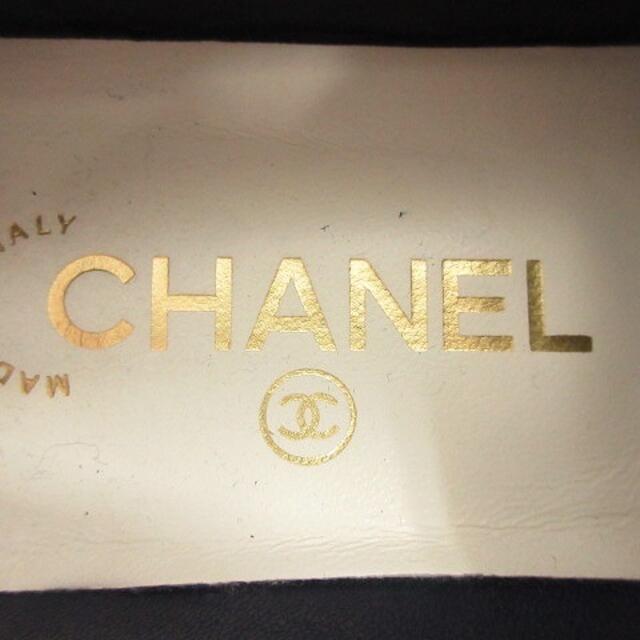 CHANEL(シャネル)のシャネル ローファー シューズ ココマーク エナメル 36.5 23cm 紺 レディースの靴/シューズ(ローファー/革靴)の商品写真