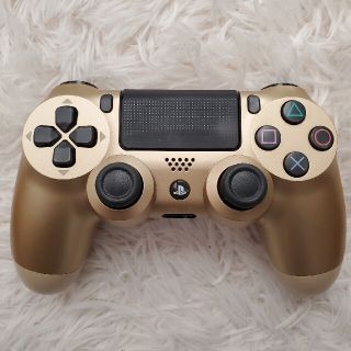 ソニー(SONY)のSONY　DUALSHOCK4 ゴールド　国内正規品(家庭用ゲーム機本体)