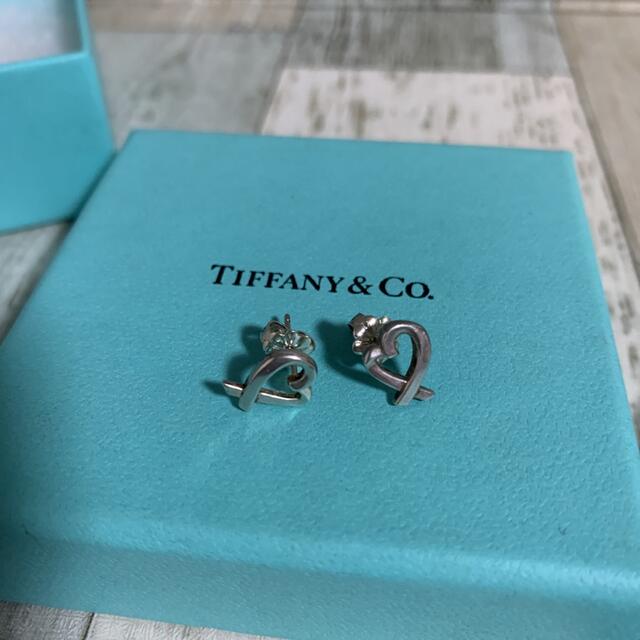 Tiffany & Co.(ティファニー)のティファニー　ラビングハート　ピアス レディースのアクセサリー(ピアス)の商品写真
