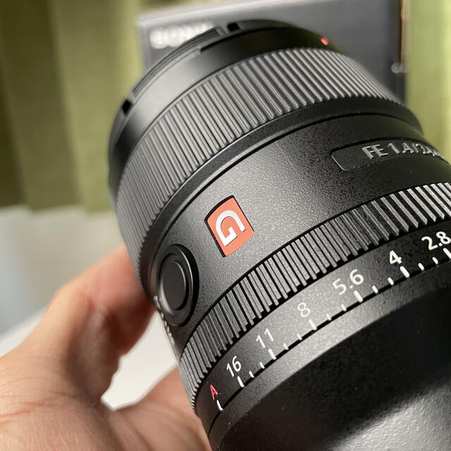 SONY(ソニー)のSONY FE 24mm F1.4 GM SEL24F14GM美品 スマホ/家電/カメラのカメラ(ミラーレス一眼)の商品写真