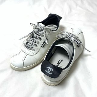 シャネル(CHANEL)のシャネル CHANEL スニーカー レザー バイカラー ココマーク 38サイズ(スニーカー)