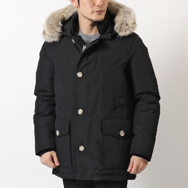 WOOLRICH(ウールリッチ)のウールリッチ　アークティックパーカ　ブラック メンズのジャケット/アウター(ダウンジャケット)の商品写真