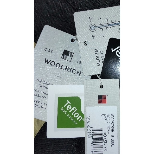 WOOLRICH(ウールリッチ)のウールリッチ　アークティックパーカ　ブラック メンズのジャケット/アウター(ダウンジャケット)の商品写真