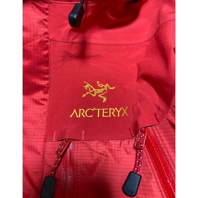 ARC'TERYX(アークテリクス)の断捨離中！様専用 メンズのジャケット/アウター(マウンテンパーカー)の商品写真