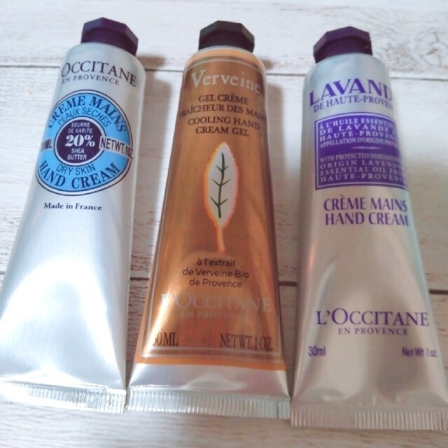 L'OCCITANE(ロクシタン)のロクシタン ハンドクリーム 30ml×3本 新品 シア ヴァーベナ ラベンダー コスメ/美容のボディケア(ハンドクリーム)の商品写真