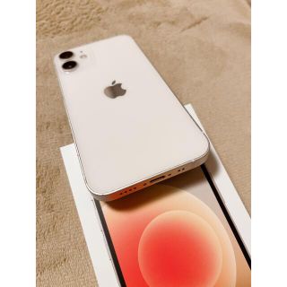 アップル(Apple)のiPhone 12 mini 128gb ホワイト 本体 SIMロック解除済み(スマートフォン本体)